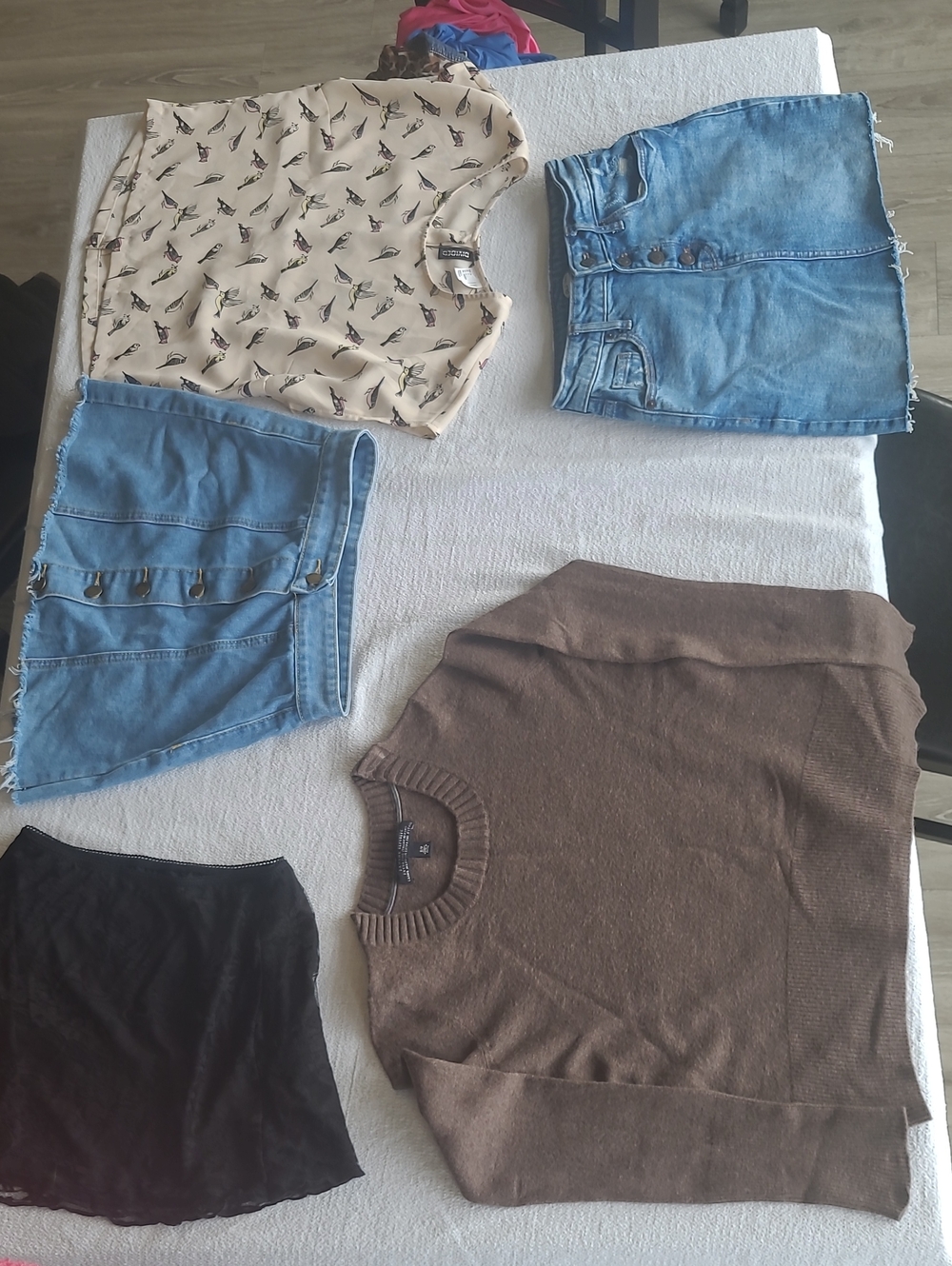 5-Piece Petite & Skirt Bundle (Size XS/S / US 0-4)